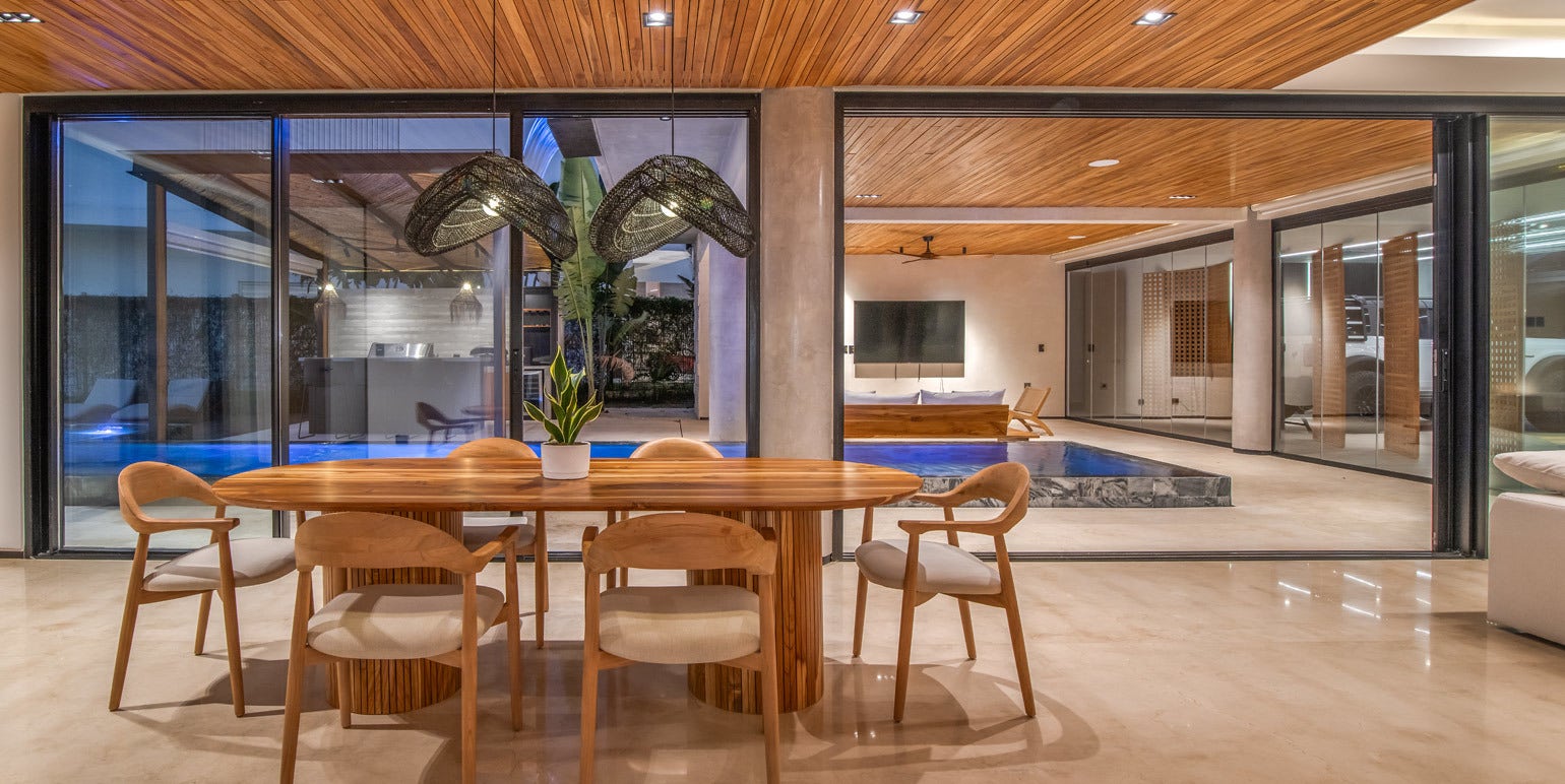 Beach Inspired City Home — photo 7 of 19