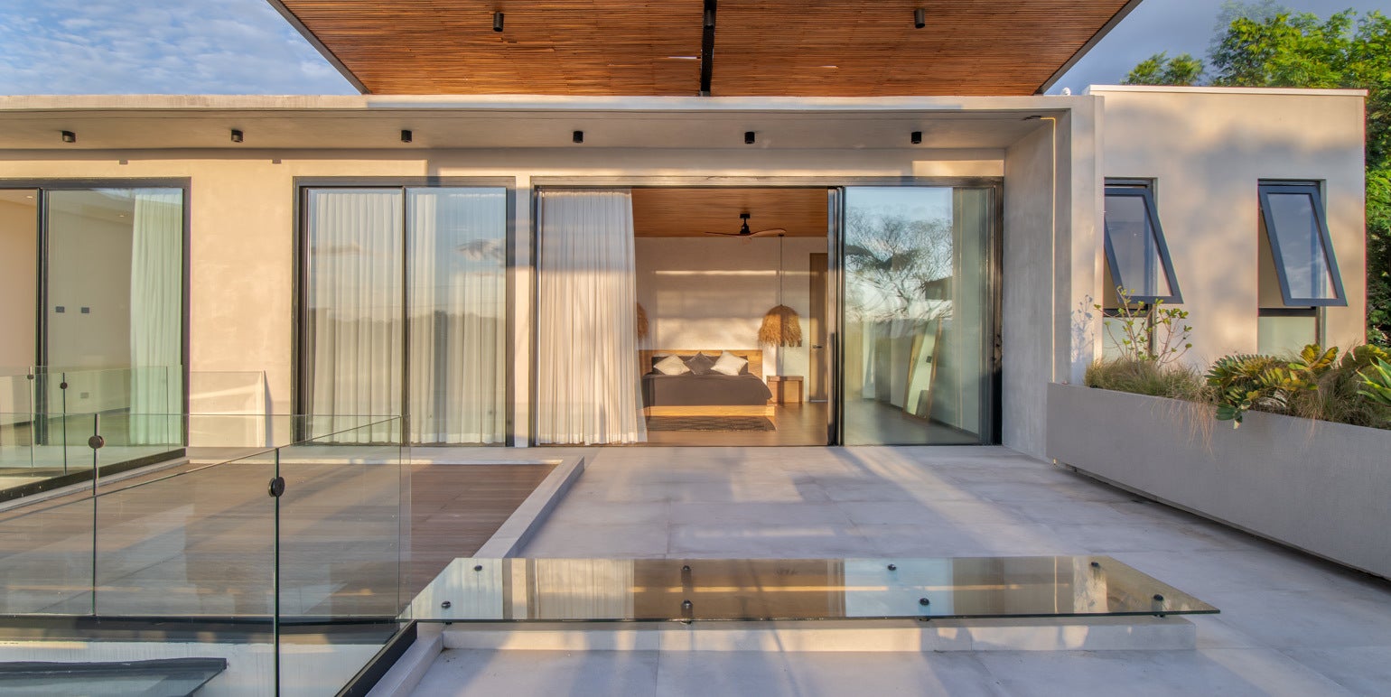 Beach Inspired City Home — photo 19 of 19