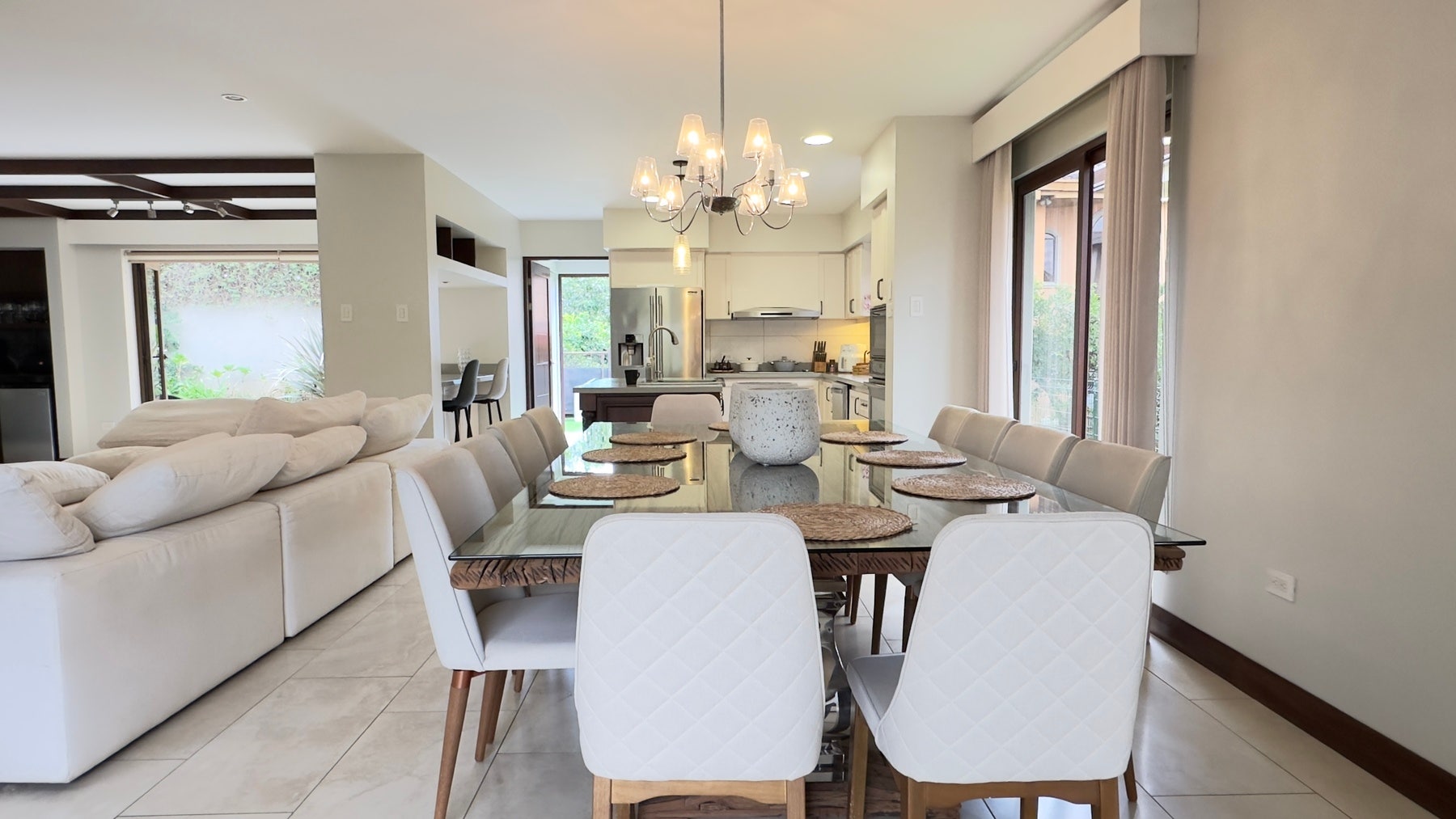 Colinas de Montealegre, Condominio Roble Sabana, Exclusive Community — photo 12 of 19