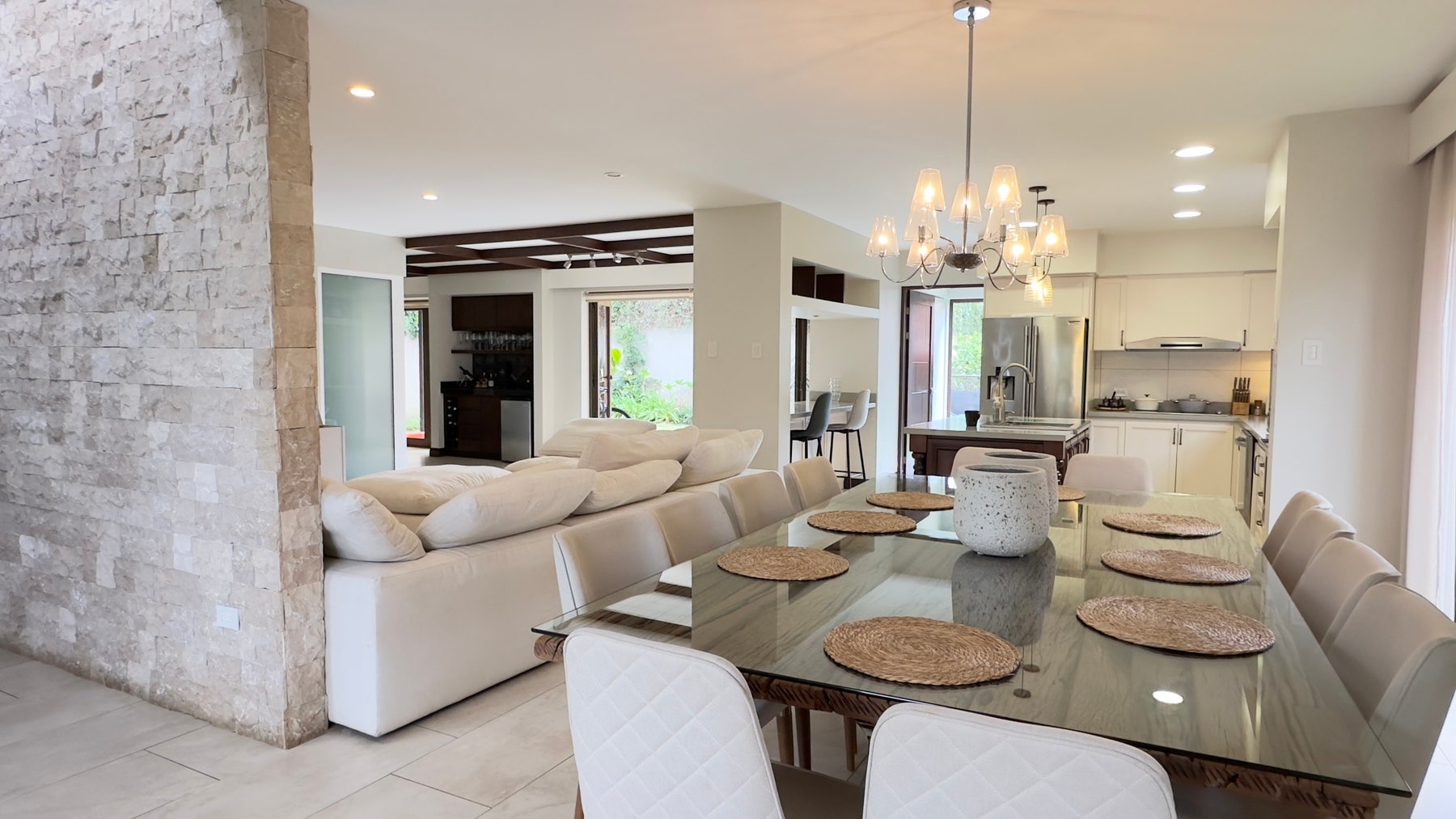Colinas de Montealegre, Condominio Roble Sabana, Exclusive Community — photo 13 of 19