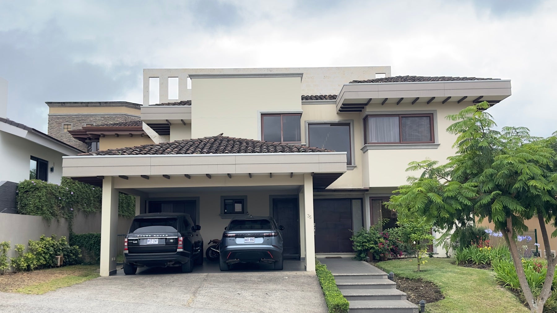 Colinas de Montealegre, Condominio Roble Sabana, Exclusive Community, Colinas De Montealegre, Curridabat, Tres Rios, La Union, San Jose, Costa Rica 11801