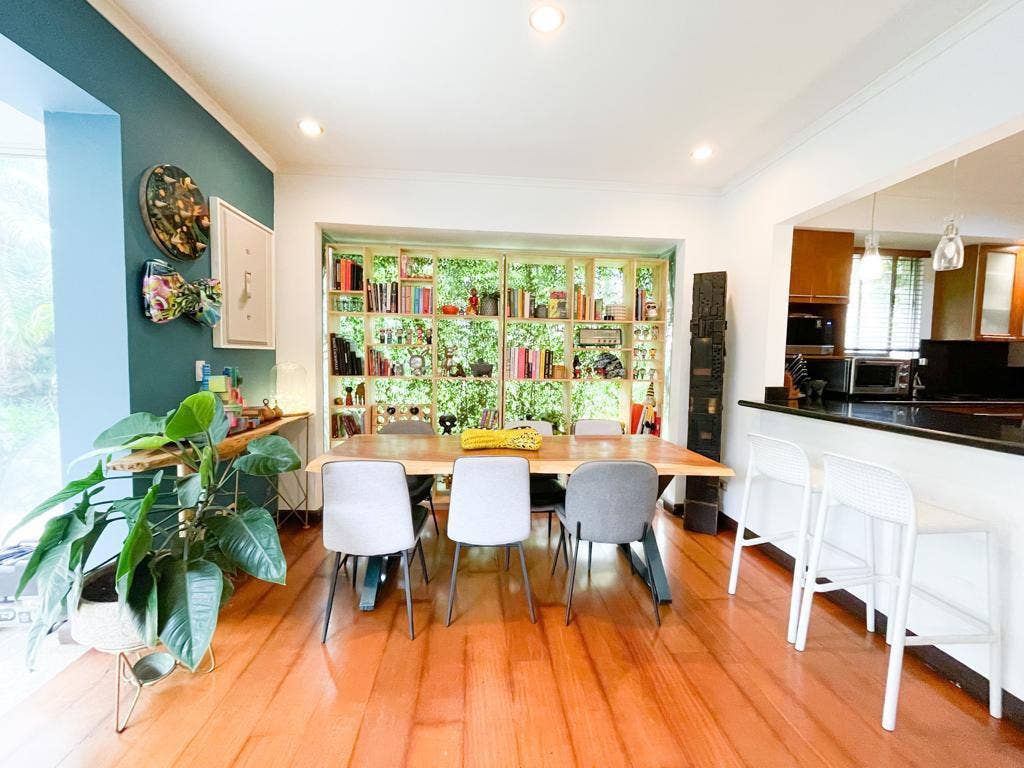 Contemporary Townhouse with Private Garden — photo 9 of 19
