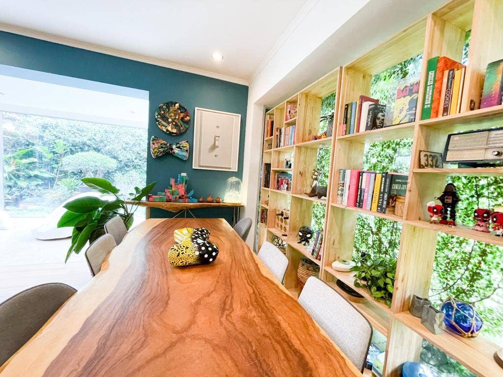 Contemporary Townhouse with Private Garden — photo 10 of 19