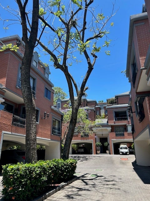 Calle Del Country, Los Laureles, Escazu, Escazu, Escazu, San Jose, Costa Rica 10203