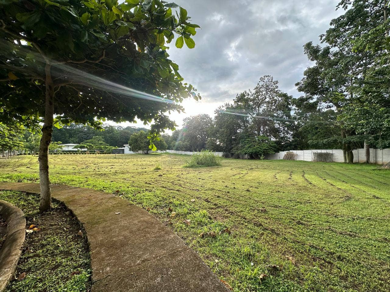 Flat Lot Ready To Build — photo 2 of 8