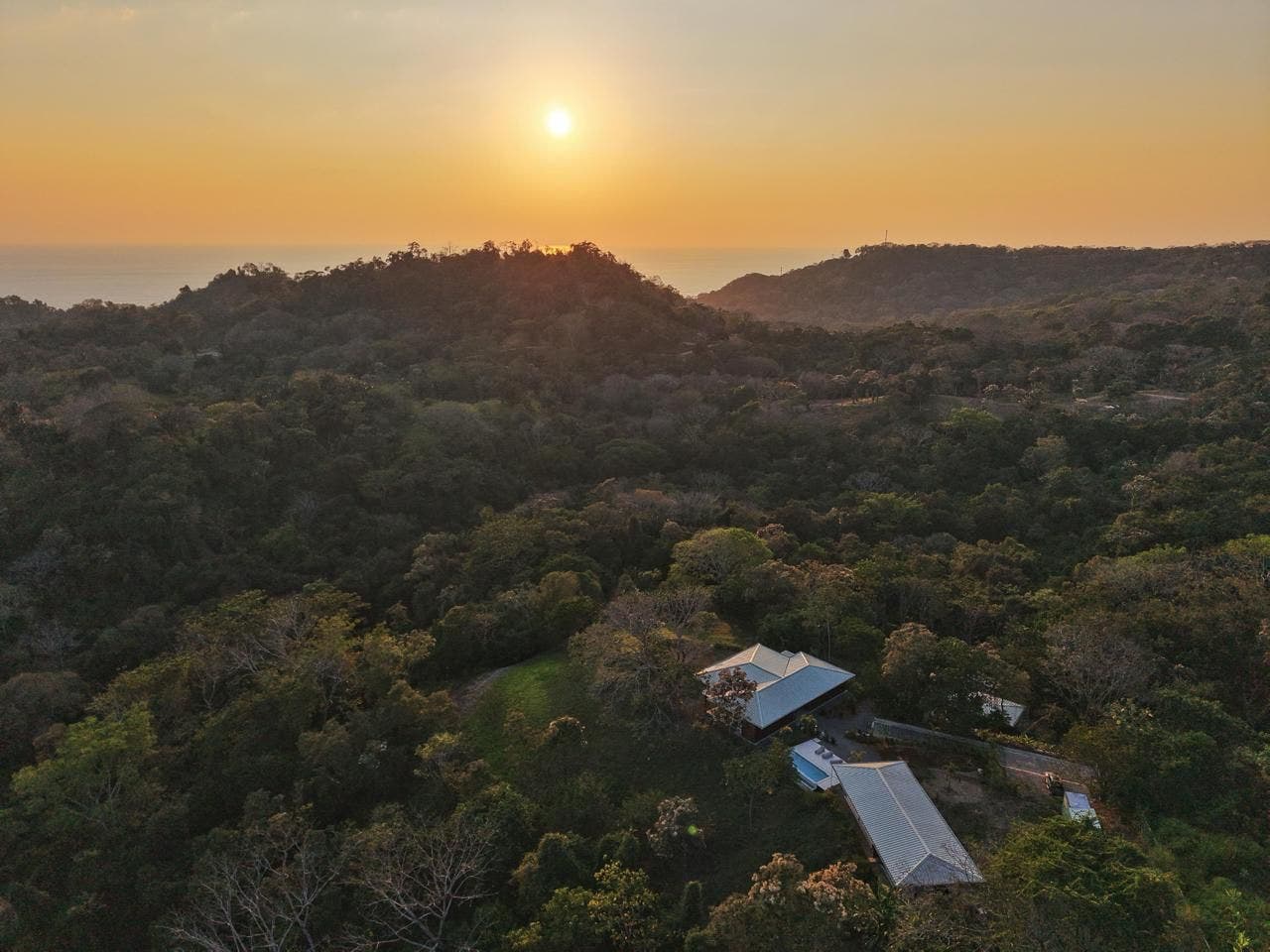 Luxurious Private Estate With a Large Expanse of Green Area, Las Delicias, Las Delicias, Santa Teresa, Cobano, Puntarenas, Puntarenas, Costa Rica 60111 Luxurious Private Estate With a Large Expanse of Green Area, Las Delicias, Las Delicias, Santa Teresa, Cobano, Puntarenas, Puntarenas, Costa Rica 60111