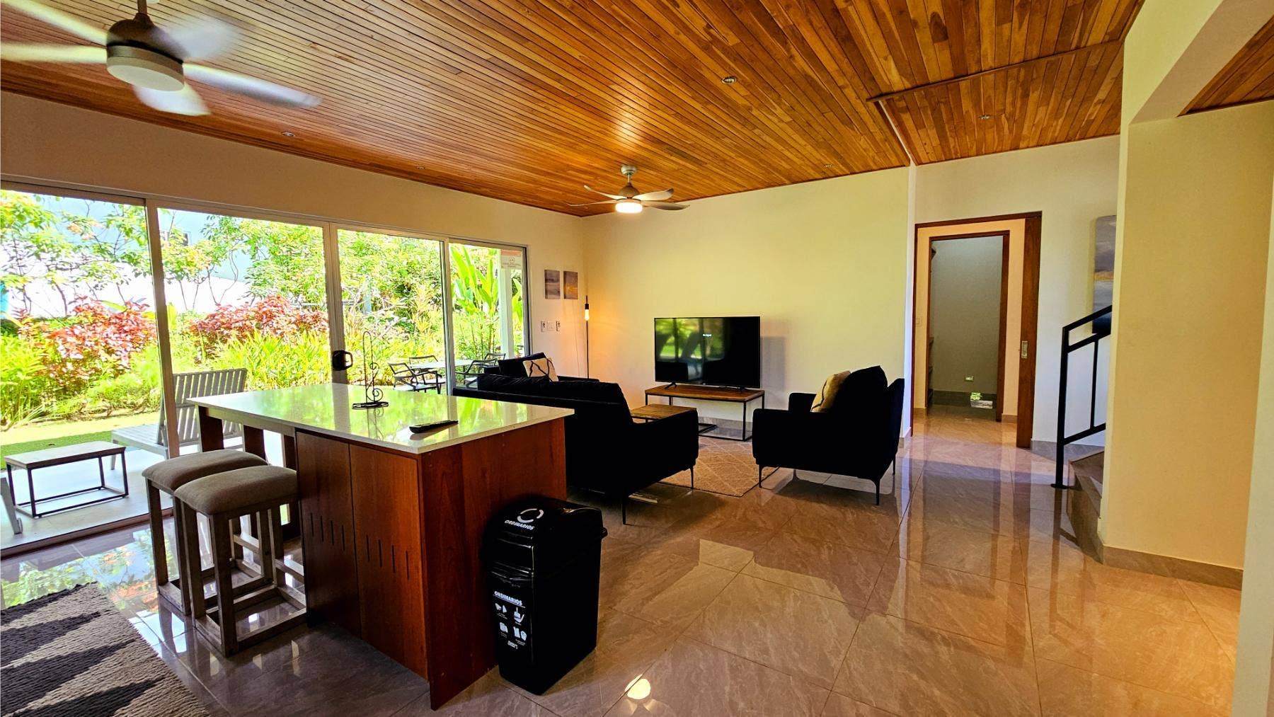 Home with pool for sale in Ojochal — photo 3 of 19