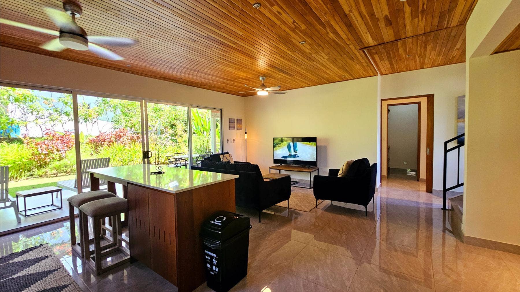 Home with pool for sale in Ojochal — photo 9 of 19