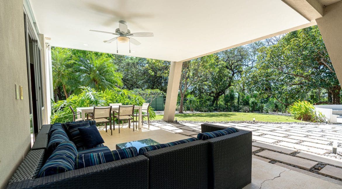 Villa Laurel — photo 14 of 19