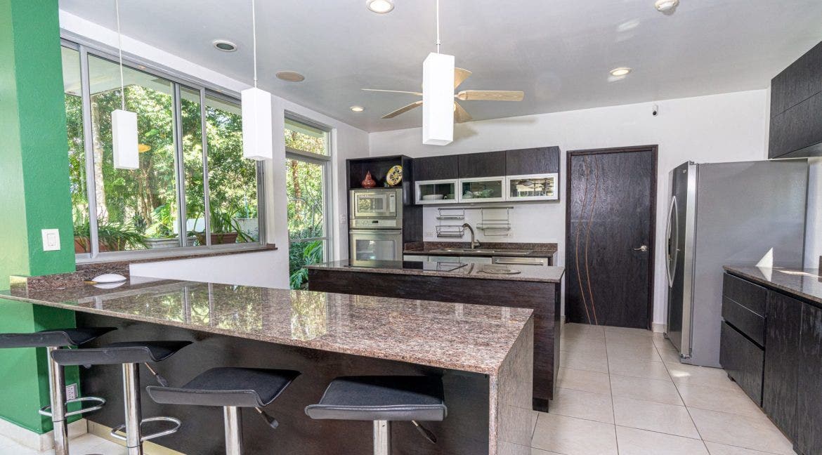 Villa Laurel — photo 17 of 19