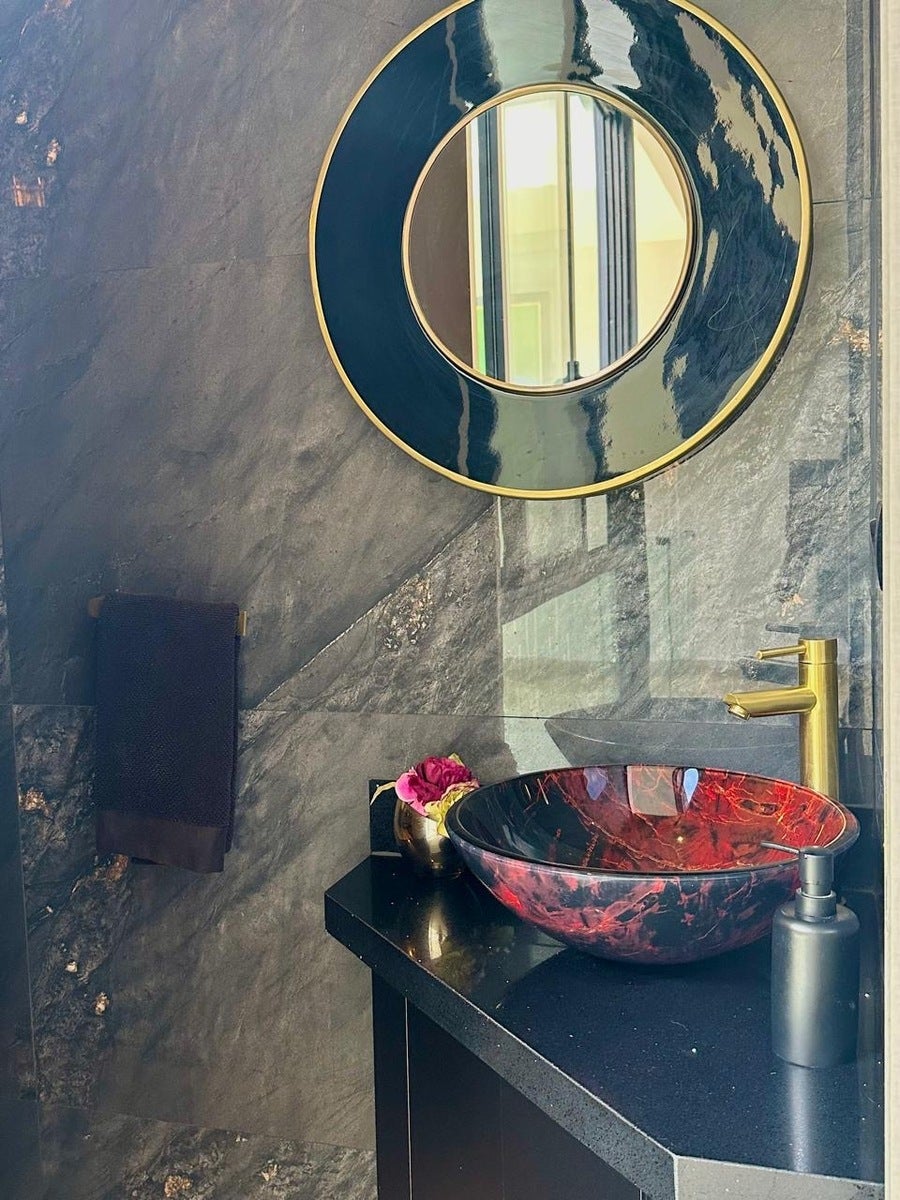 Casa de los Colores Dendera Escazu. — photo 18 of 19