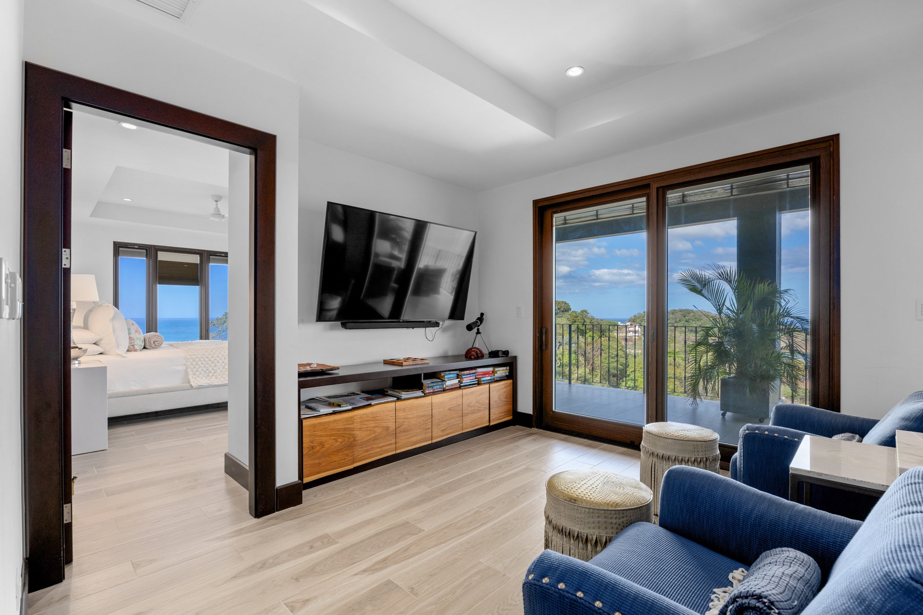 360 Splendor del Pacifico, #502 — photo 14 of 19