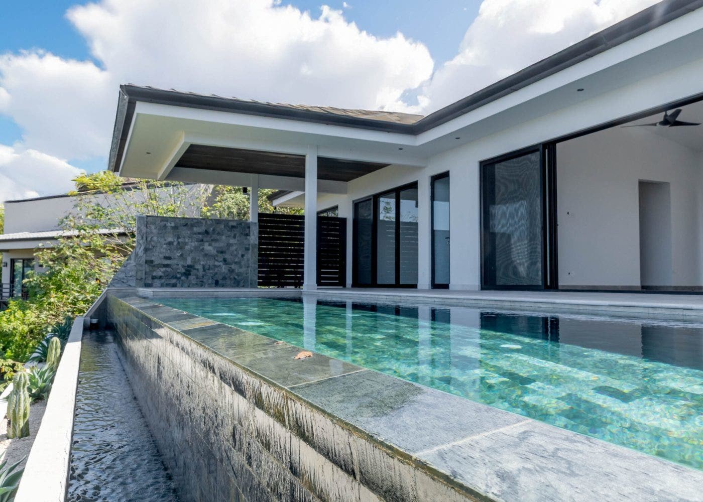 Villa Amanzi — photo 10 of 19