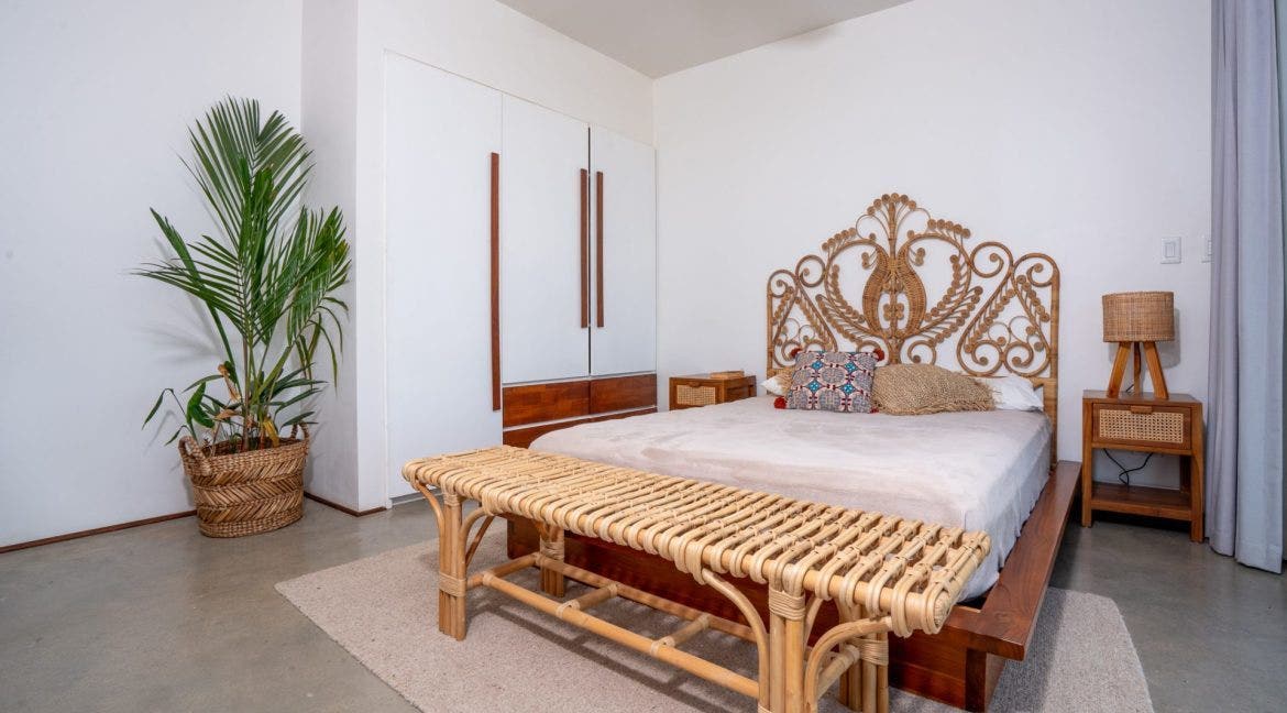 Casa Alta with its incredible pool and a beautiful ocean view — photo 14 of 19