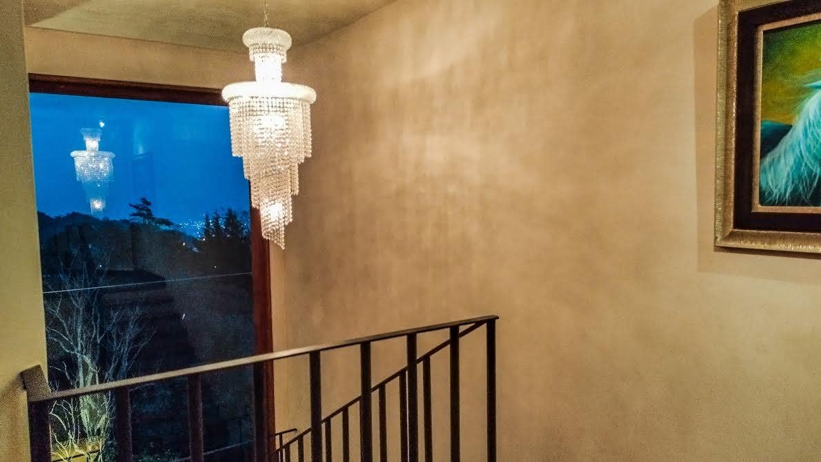 Unlimited Luxury Mediterranean Villa Private gem with views of 4 volcanoes and Central valley — photo 3 of 19