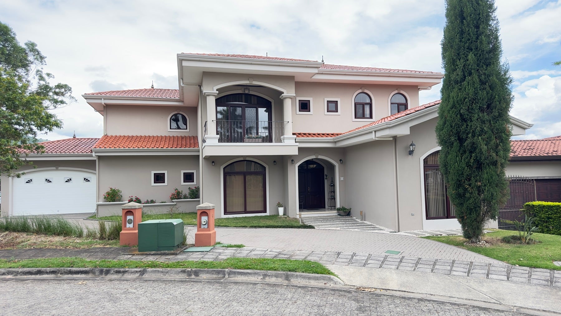 Colinas de Montealegre, Luxury Place, Colinas De Montealegre, Curridabat, San Juan, La Union, San Jose, Costa Rica 11801