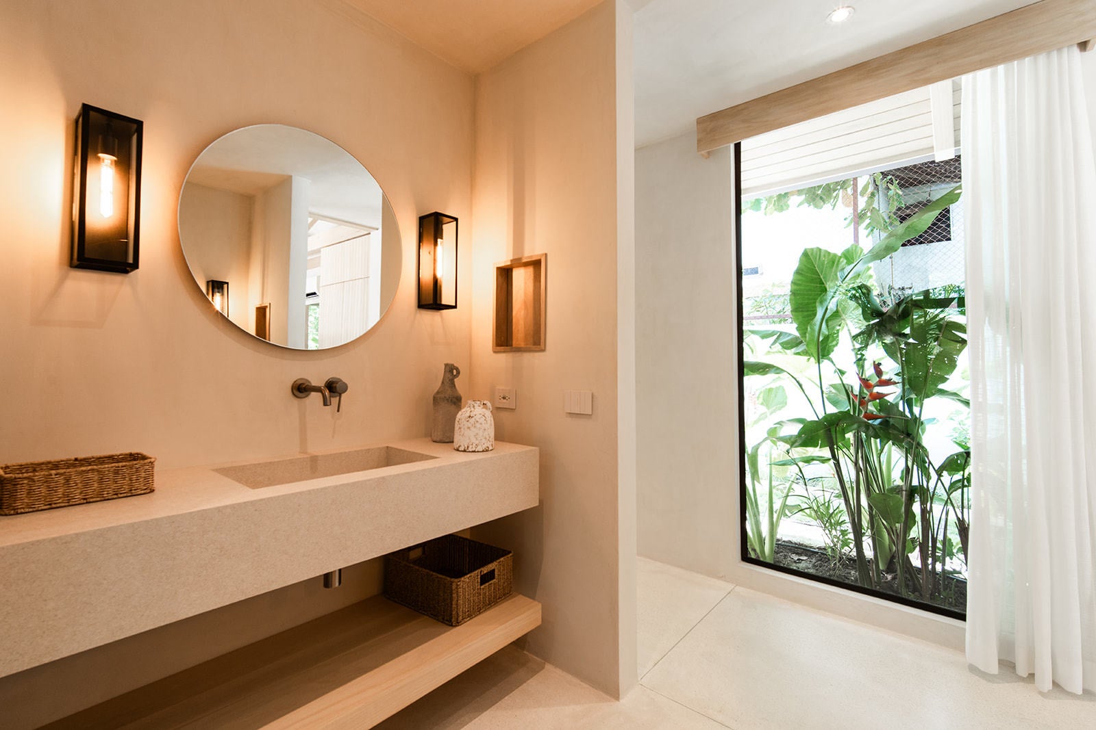 Turnkey Three-Bedroom Luxury Villa — photo 15 of 19