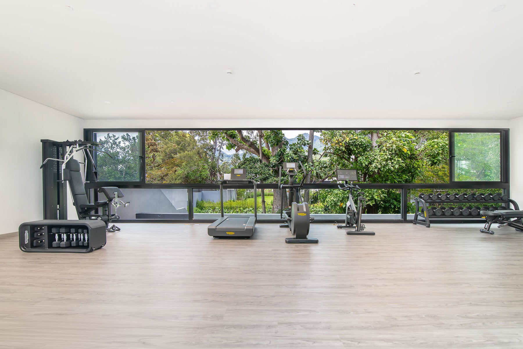 Your Dream Home Awaits — photo 6 of 13