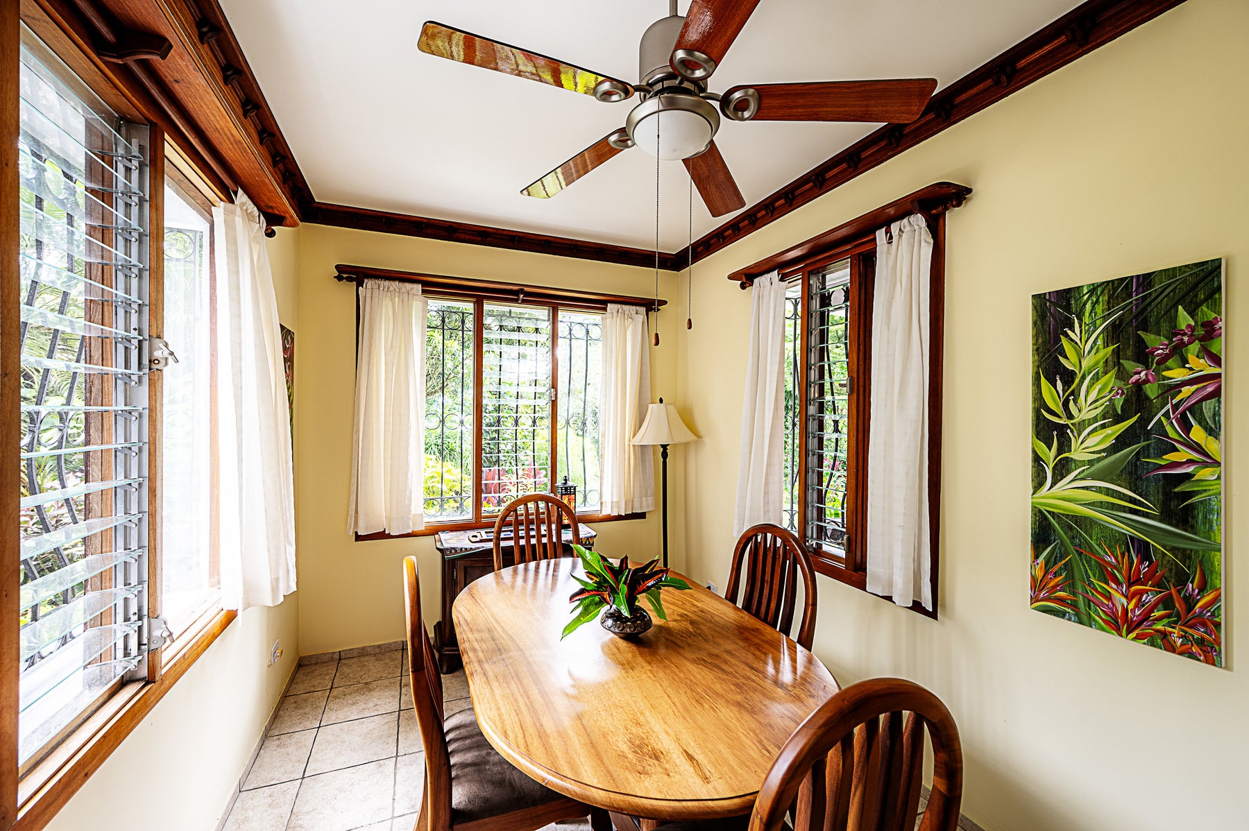 Arenal Lake View Home — photo 8 of 19