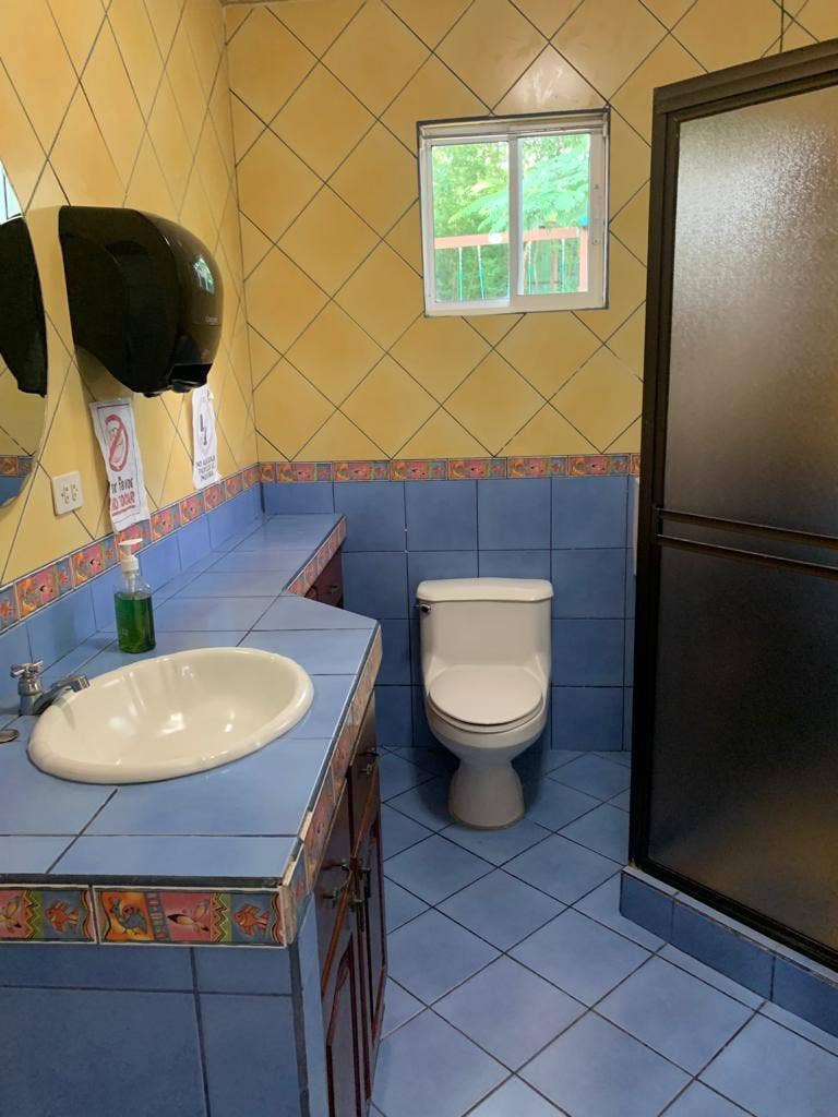 Estate Home with guest house — photo 12 of 19