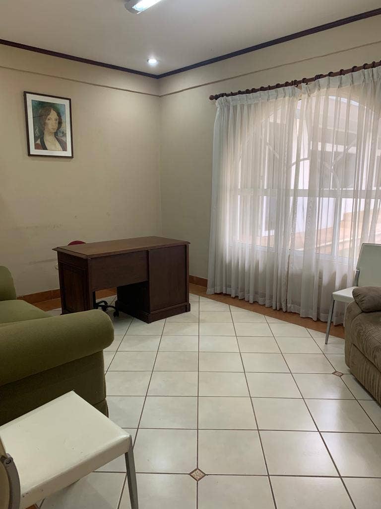 Estate Home with guest house — photo 17 of 19