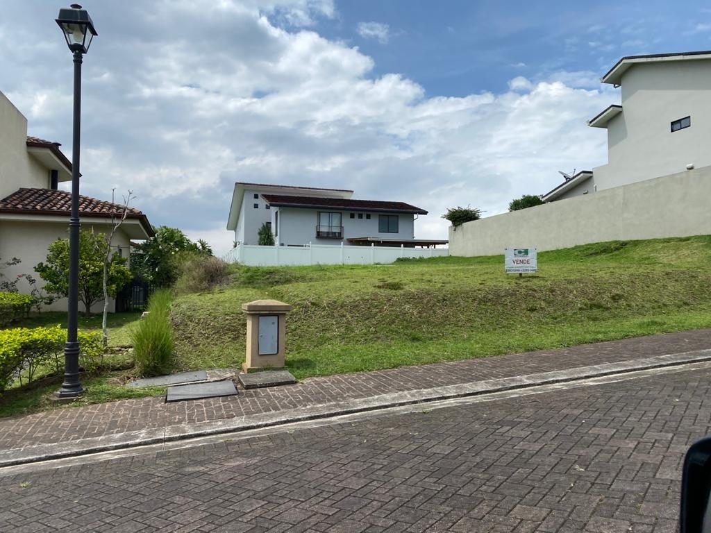 Lot in Exclusive Gated Community, Bosques De Altamonte, Guayabos, Curridabat, Granadilla, Curridabat, San Jose, Costa Rica 11801