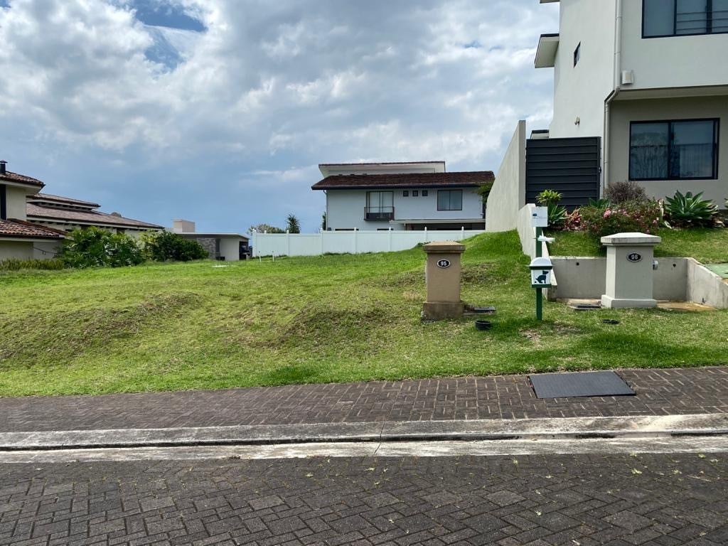 Lot in Exclusive Gated Community — photo 4 of 6