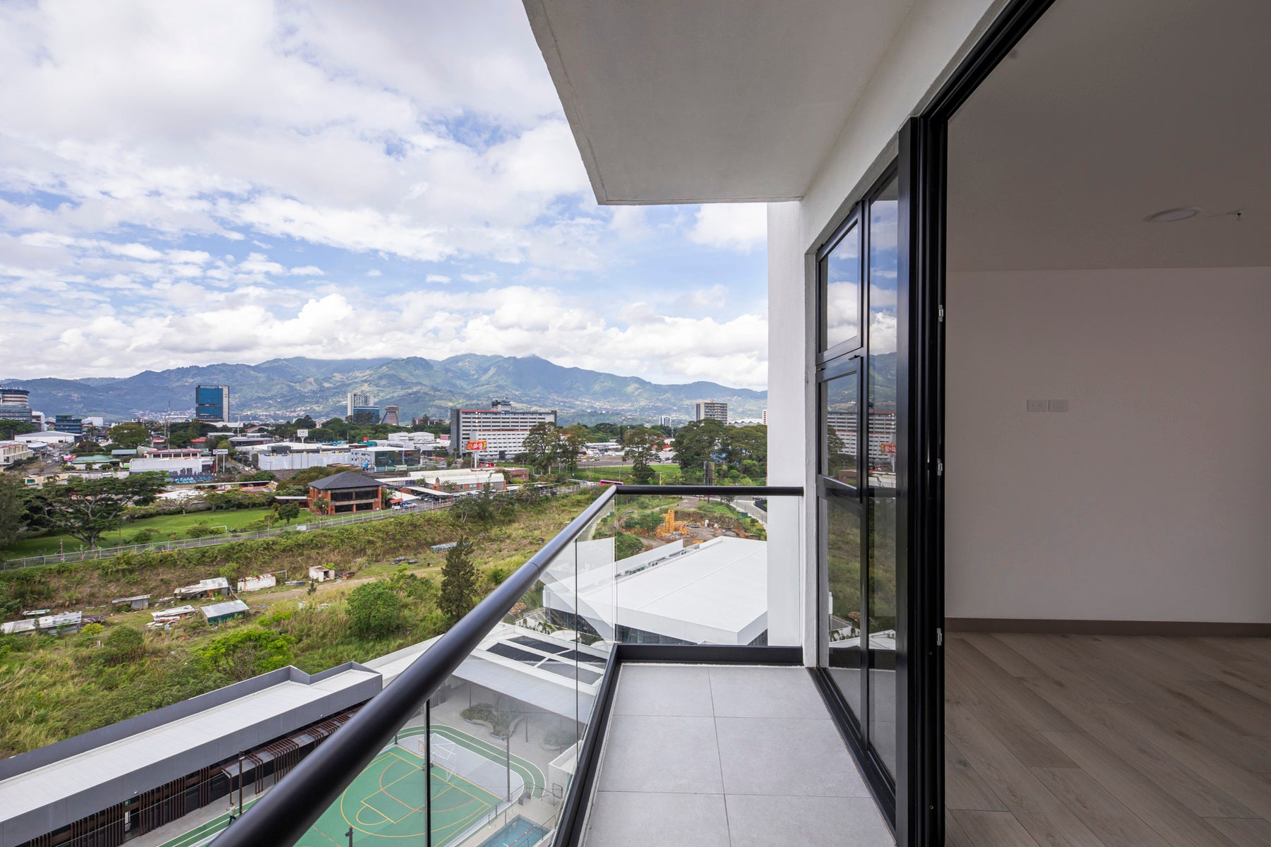 Brand New Corner Penthouse — photo 11 of 19