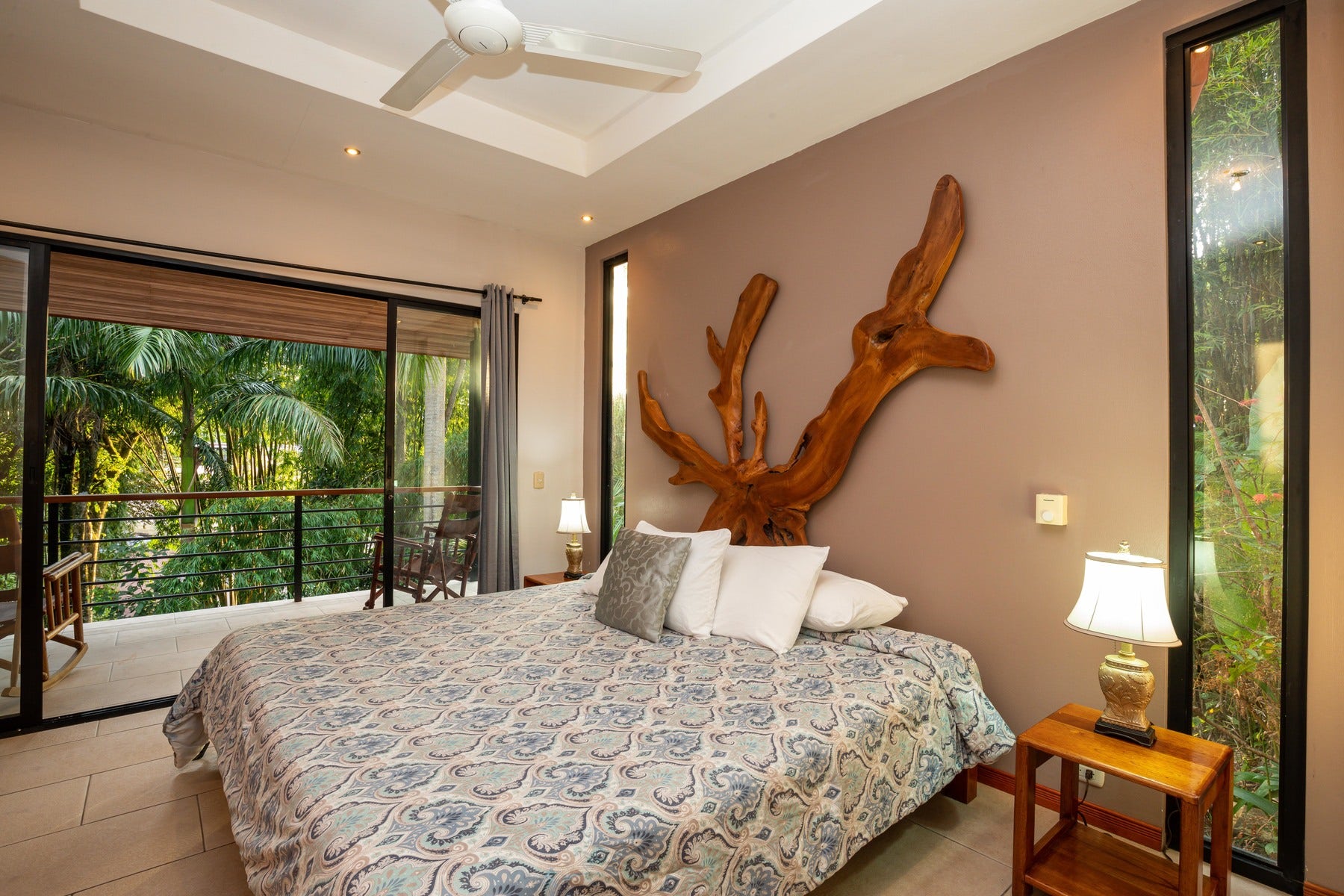 Private Rainforest Villa with Guest House — photo 12 of 19