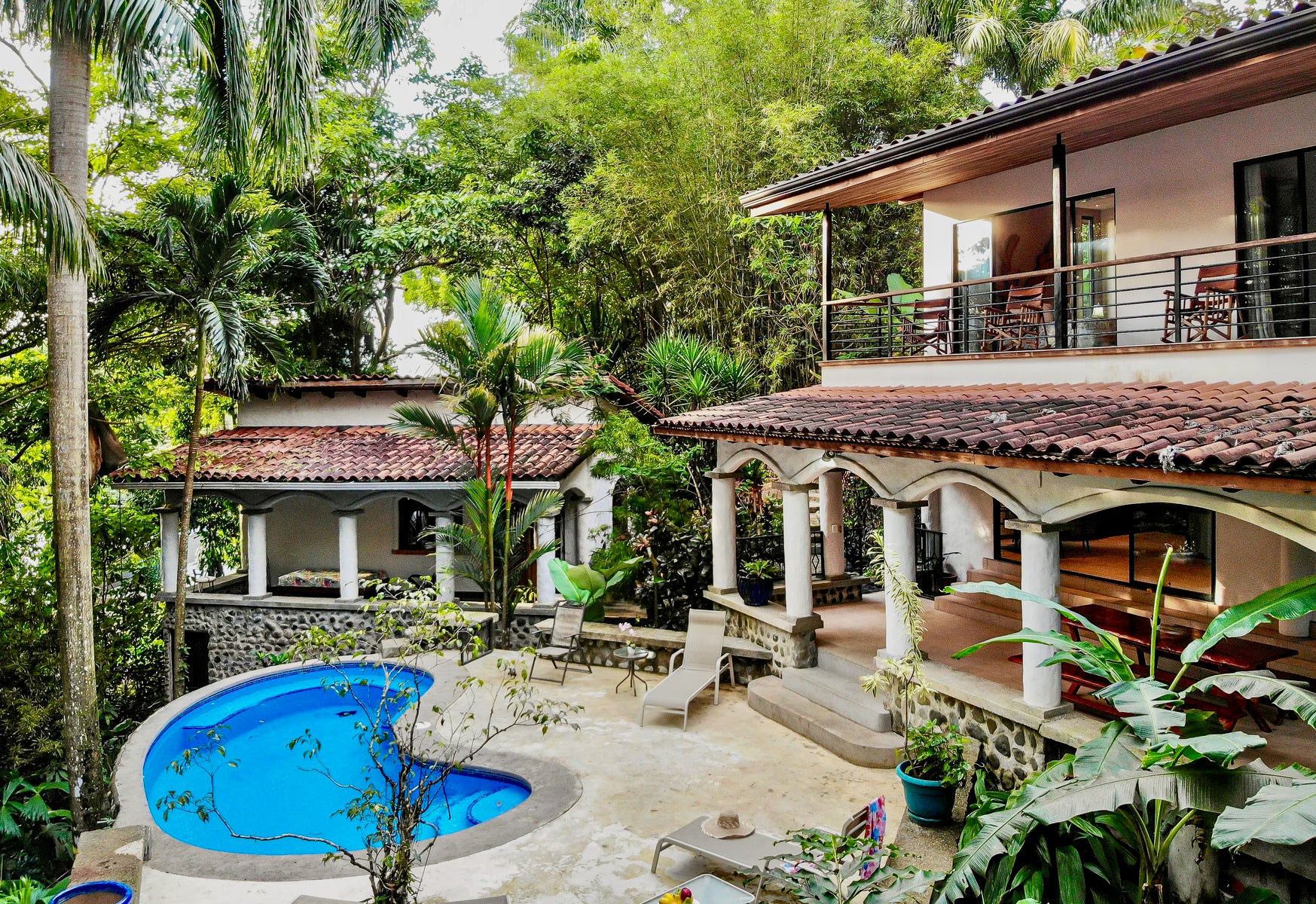 Private Rainforest Villa with Guest House — photo 16 of 19