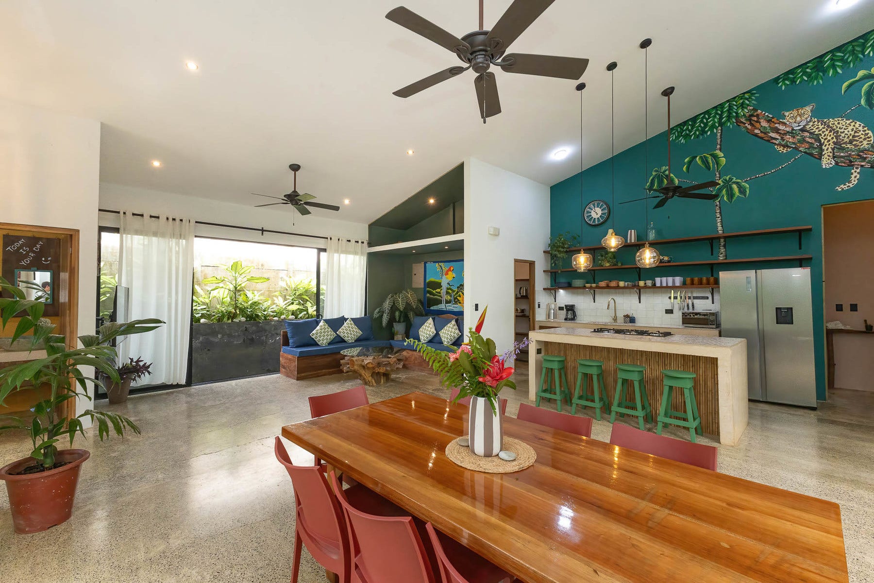 Rainforest Villa with Pool and Creek — foto 7 de 18
