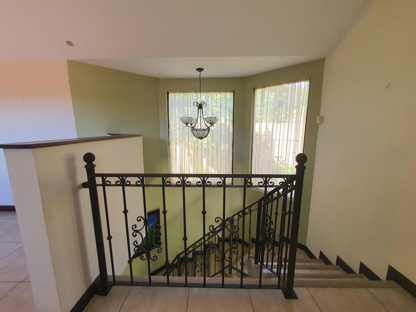 Private Mountain Residence — photo 14 of 18
