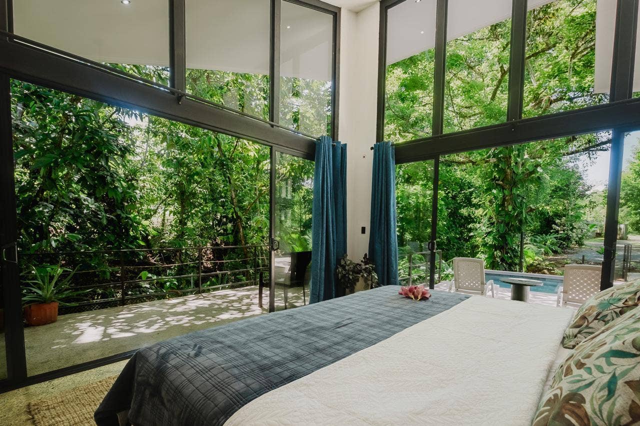 Rainforest Villa with Pool and Creek — foto 15 de 18