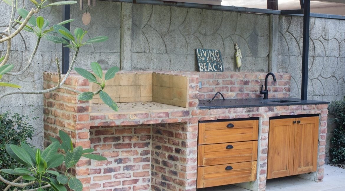 Luxury Three Bedroom Home — photo 17 of 17