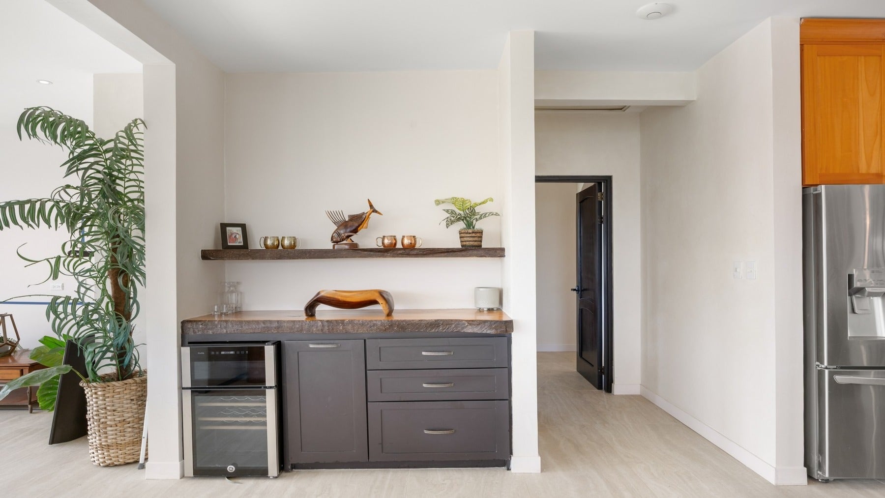 Ocean View Home — photo 4 of 19