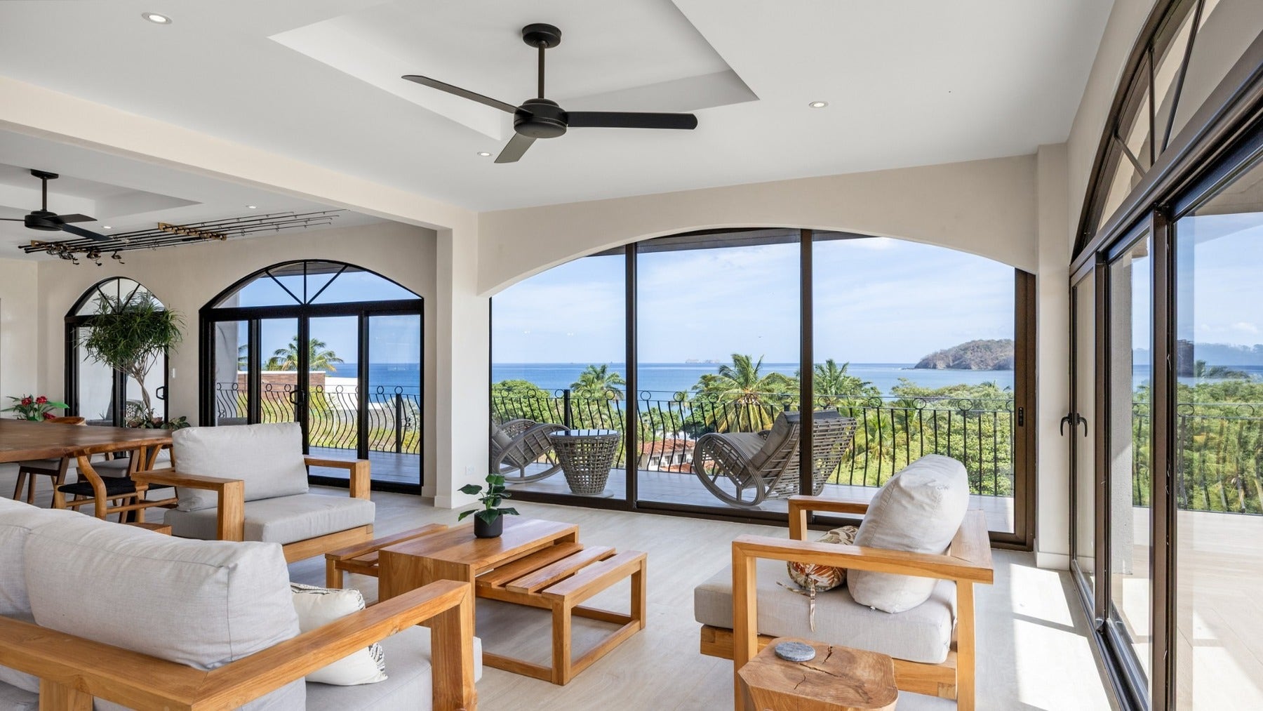 Ocean View Home — photo 14 of 19