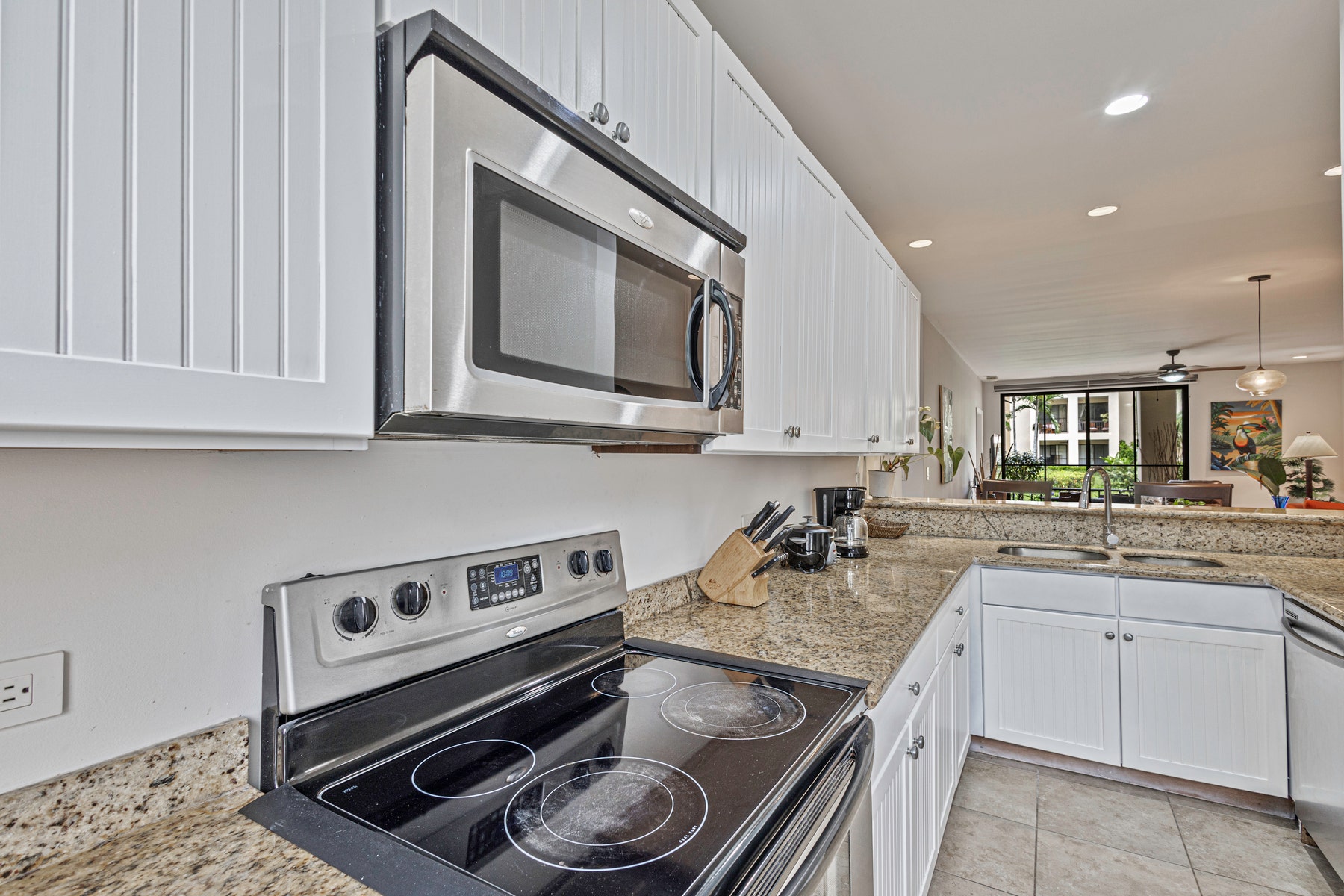 Ground-Floor Three Bedroom Condo — photo 10 of 19