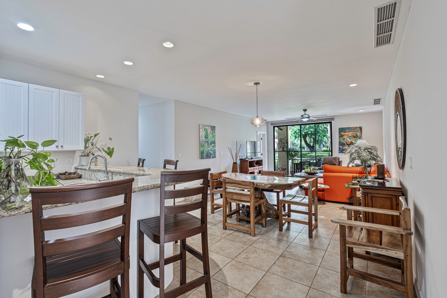Ground-Floor Three Bedroom Condo — photo 11 of 19