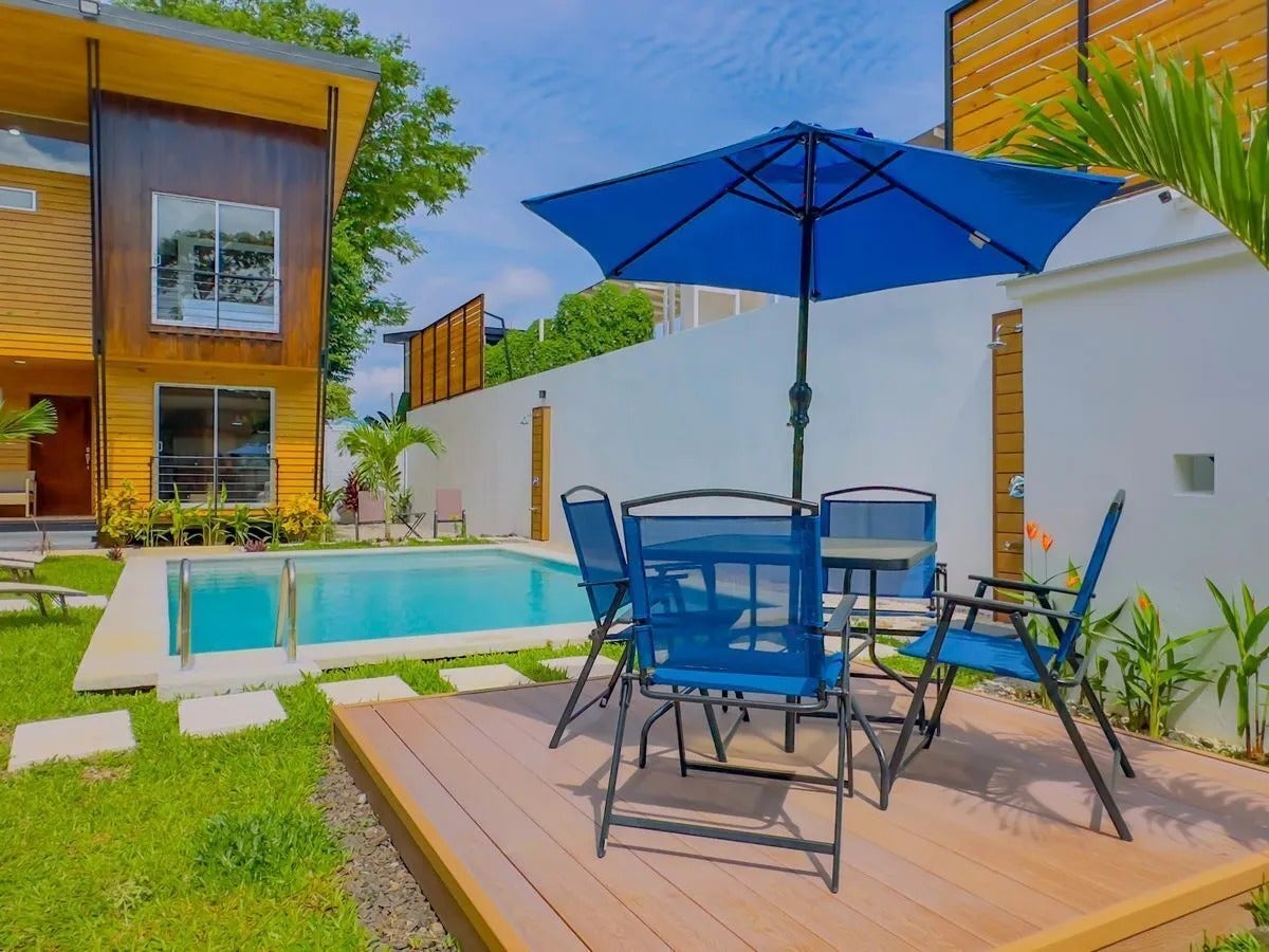 Sustainable Income Producing Lodge — foto 4 de 19