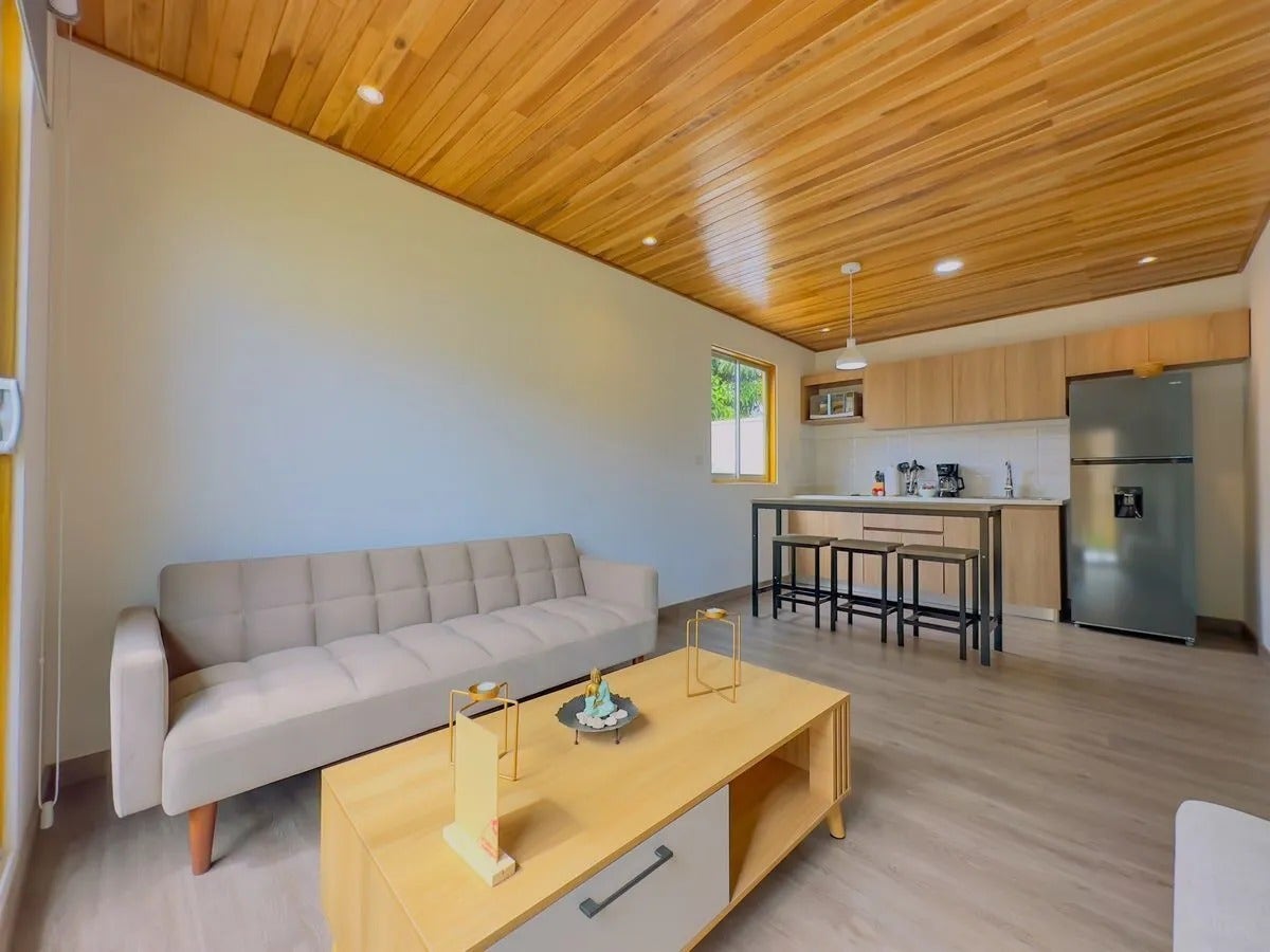 Sustainable Income Producing Lodge — foto 8 de 19