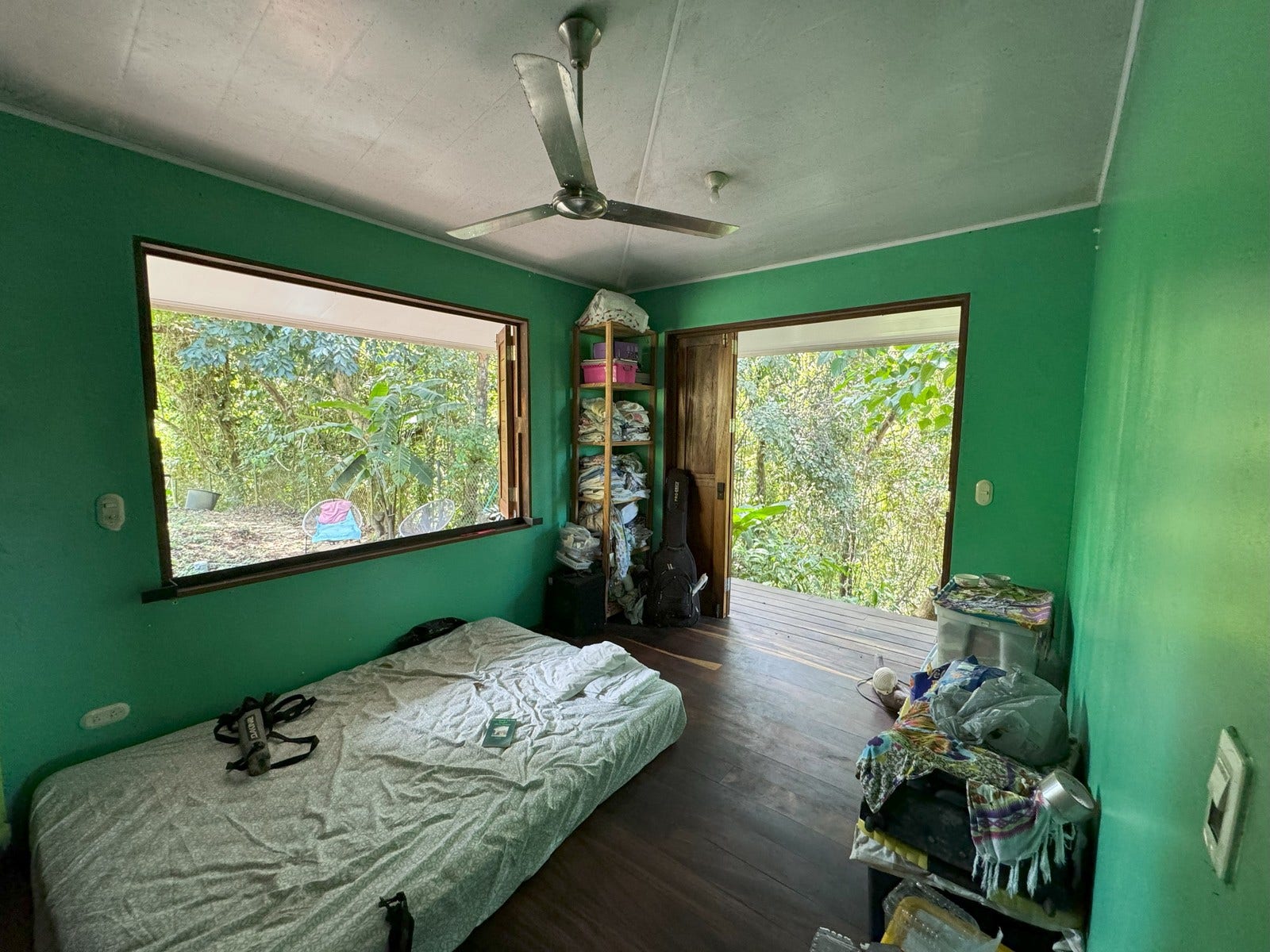 Gorgeous Property With Two Houses — photo 14 of 19