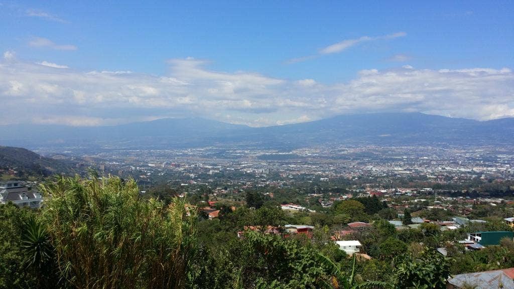 Mountain and City View Lot — foto 10 de 14