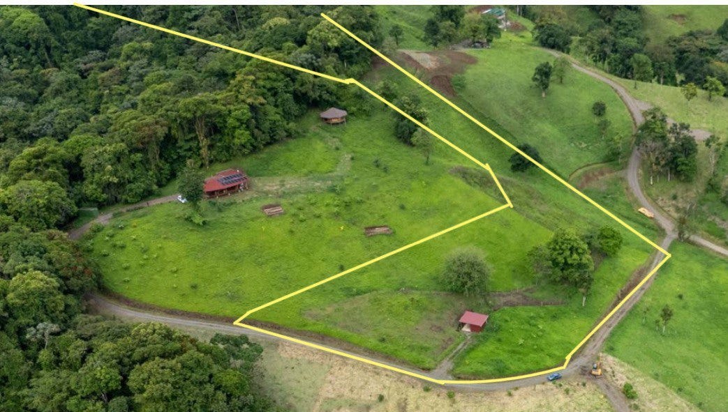 Spacious Lake Arenal-View Lot — photo 7 of 11
