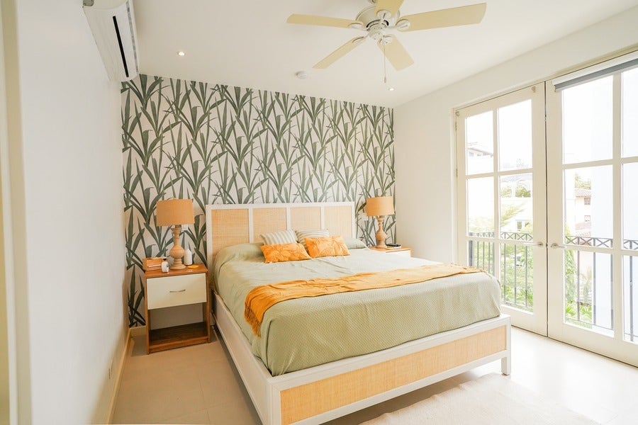 Home in Paseo Miraflores — photo 16 of 19