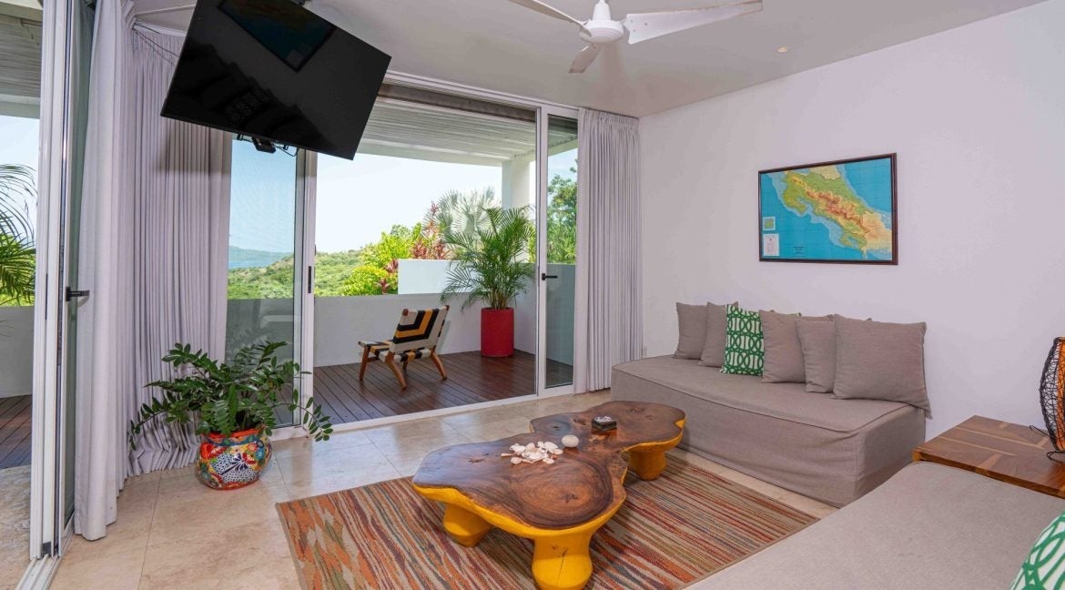 Ocean View Residence in Miramar — photo 5 of 19