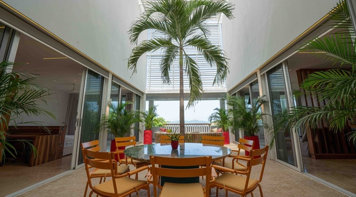 Ocean View Residence in Miramar — photo 18 of 19