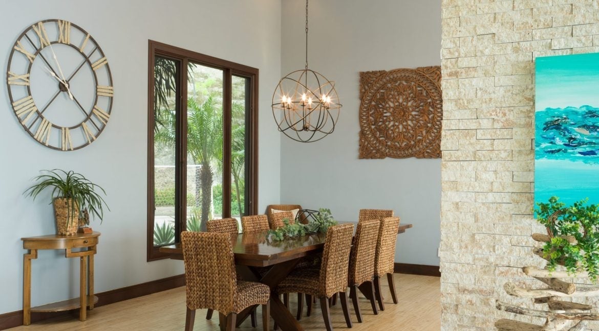 Luxury Ocean View Home — photo 14 of 19