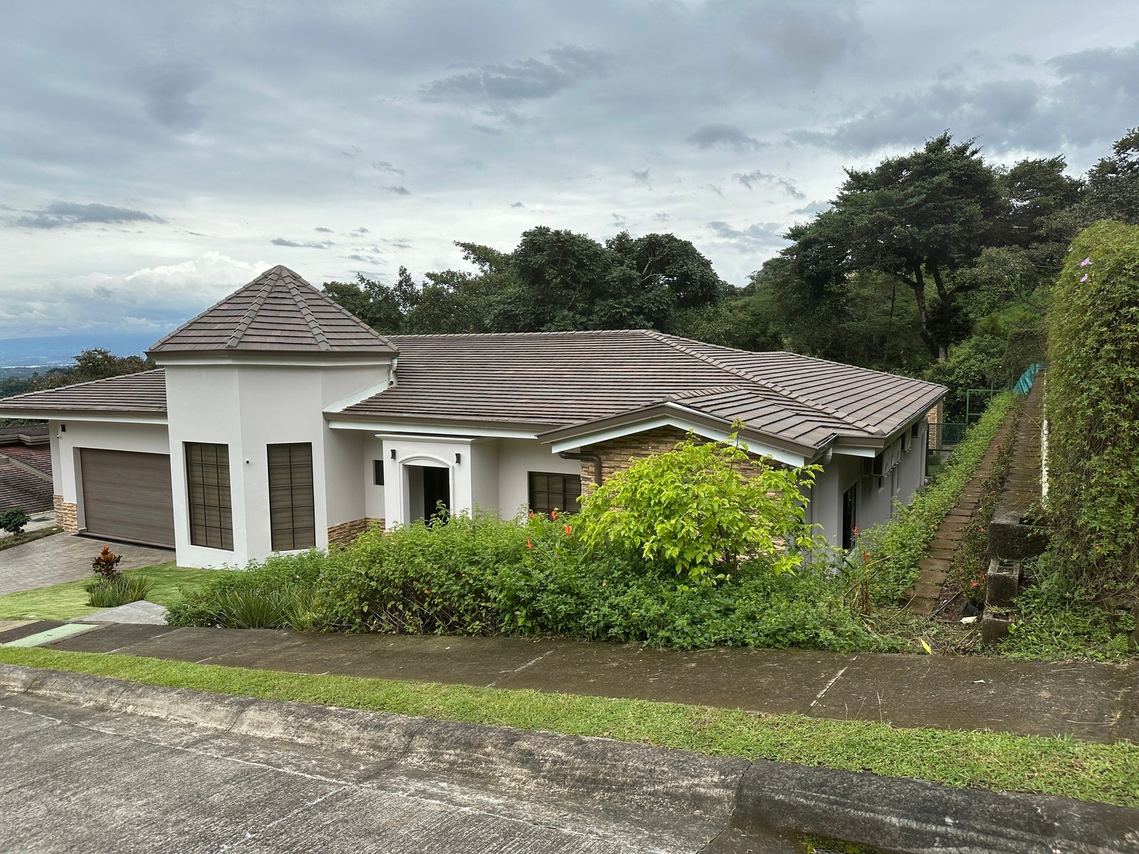 Single Level Home in Gated Community — foto 2 de 19