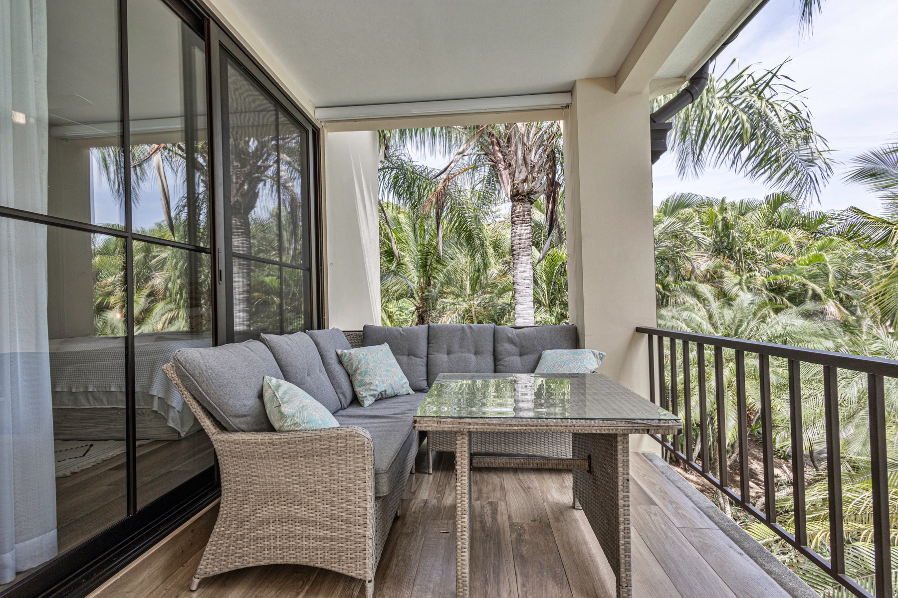 Turnkey Luxury Condo — photo 18 of 19