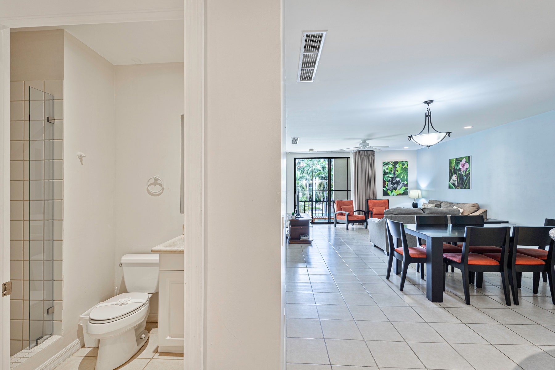 Close to Beach Luxury Two Bedroom Condo — photo 8 of 19